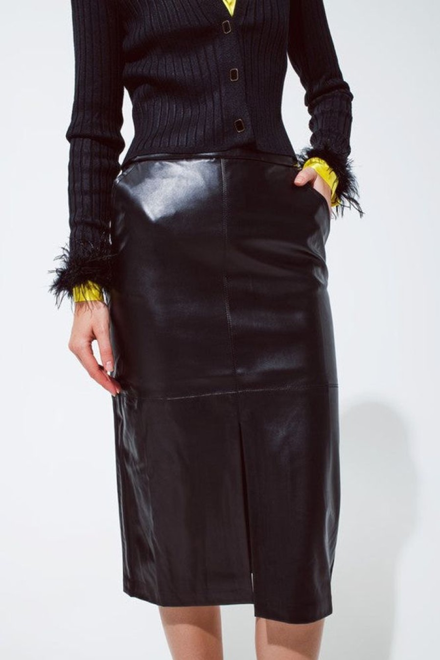 Clothing Q2 | Leticia Leather Skirt Black