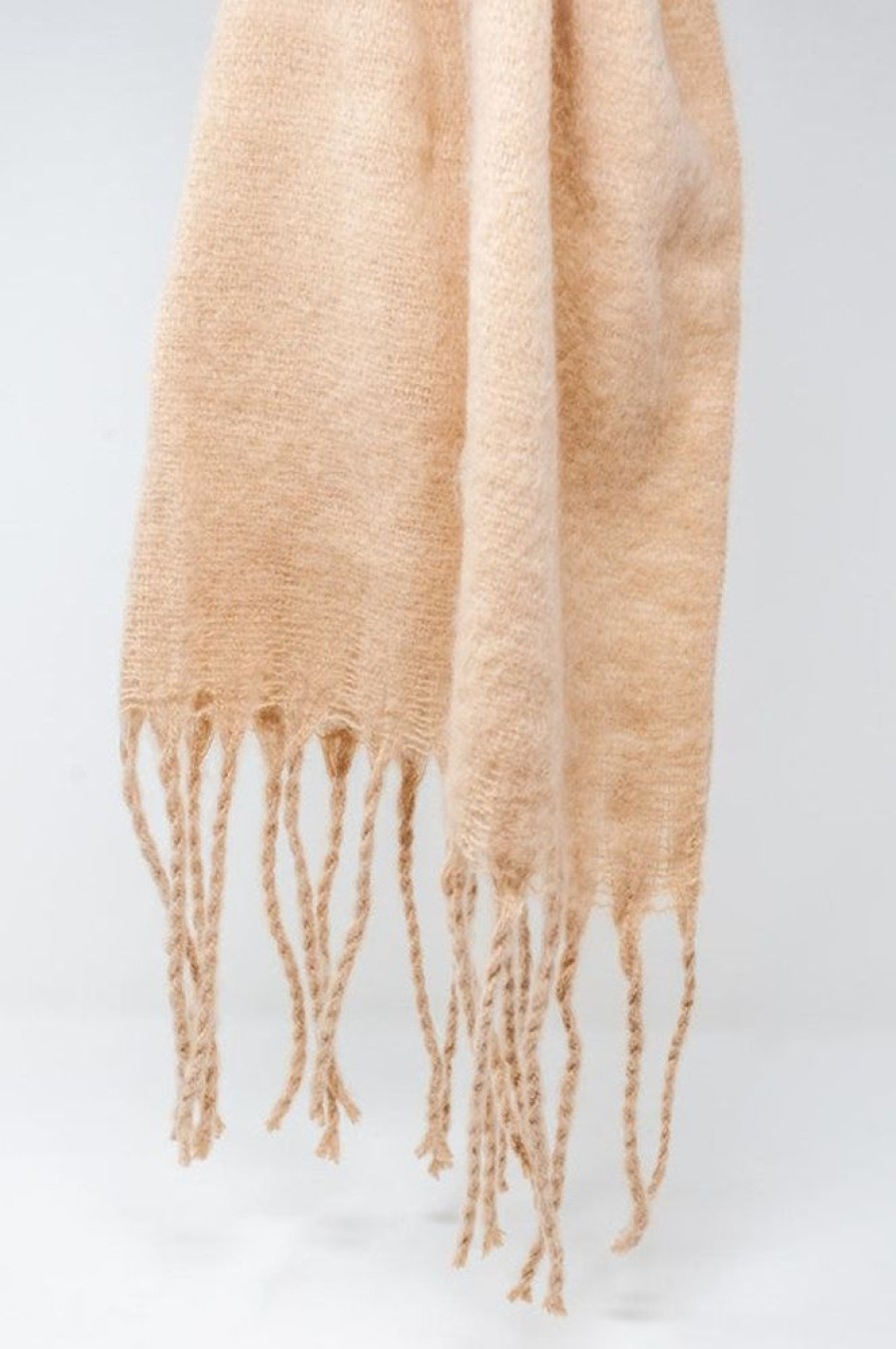 Accessories Q2 | Georgy Scarf Beige