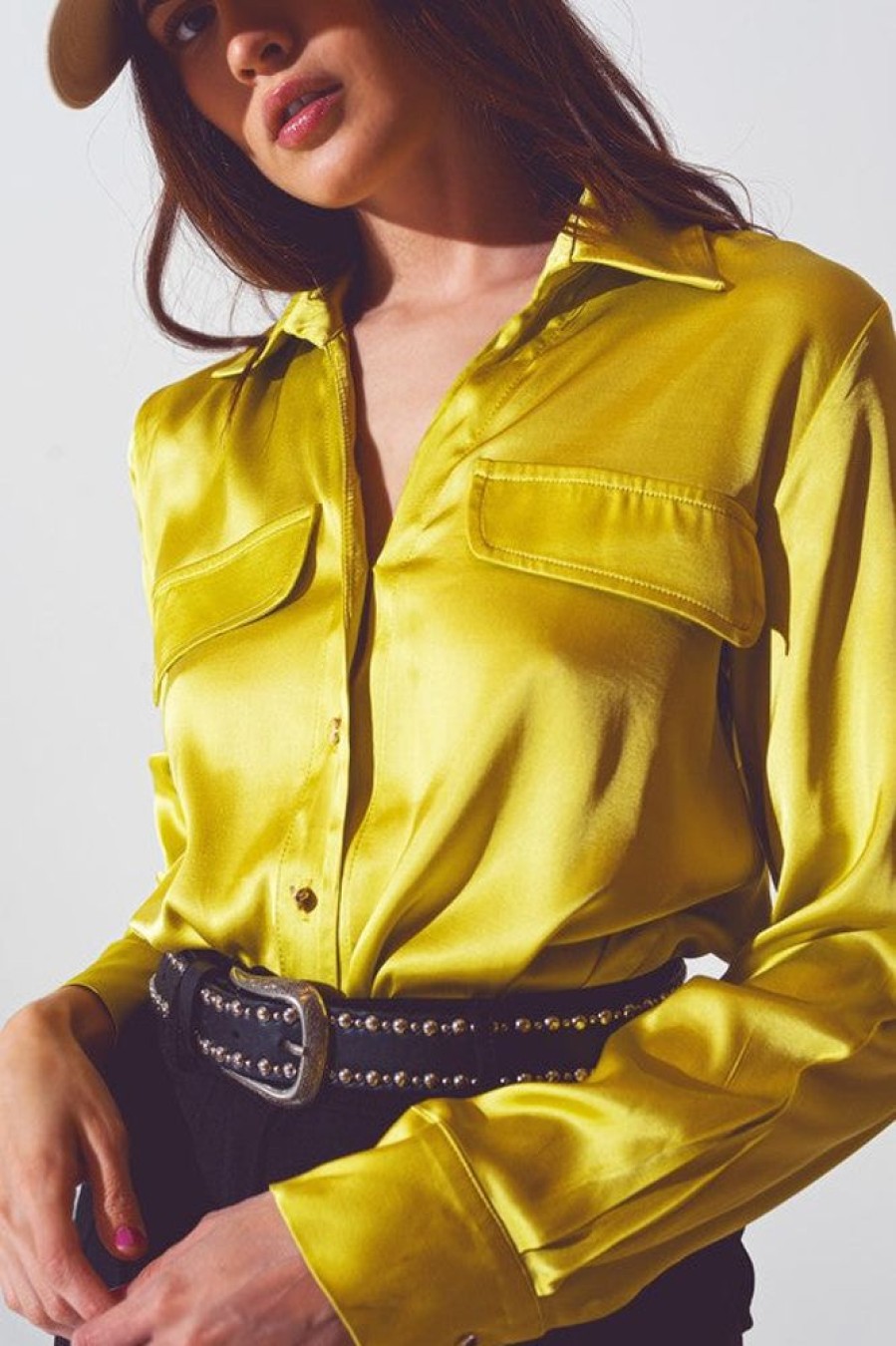 Clothing Q2 | Mayra Satin Blouse Lime Green