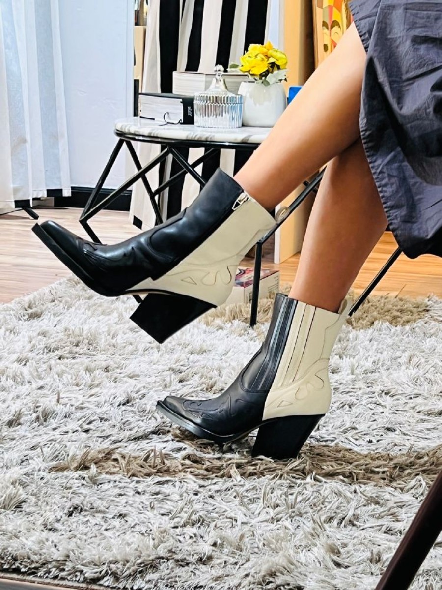 Shoes Dolce Vita | Dv -Beaux Boots Black/White